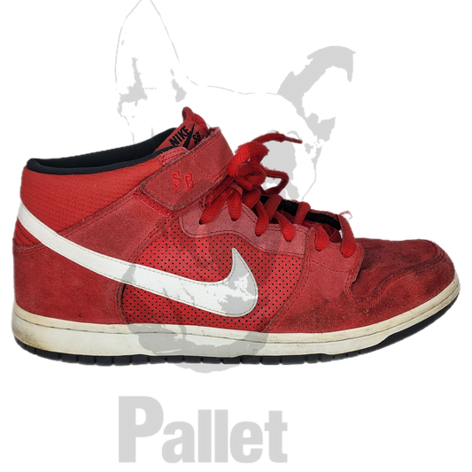 Nike - "SB Dunk Mid Red" - SIze 11